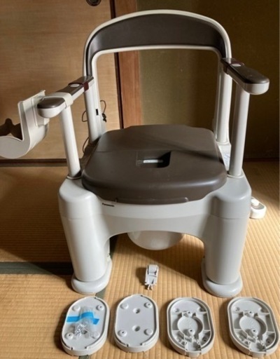 PN-L3021介護用品　ポータブルトイレ　パナソニック