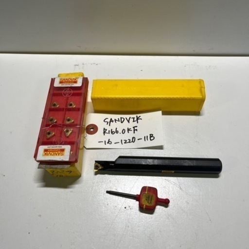 67　内径ネジ切りバイト、チップ