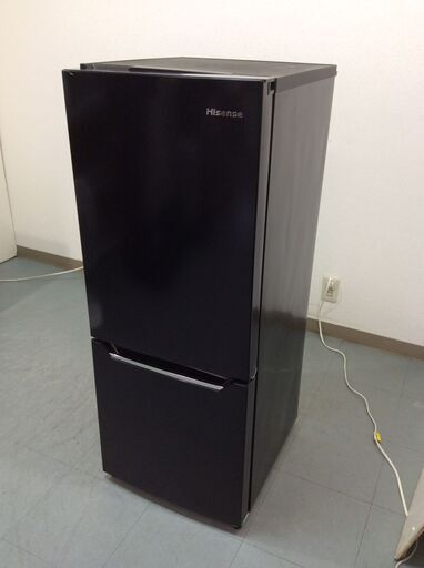 （7/13受渡済）JT9068【Hisense/ハイセンス 2ドア冷蔵庫】美品 2020年製 HR-D15CB 家電 キッチン 冷蔵冷凍庫 右開き 154L