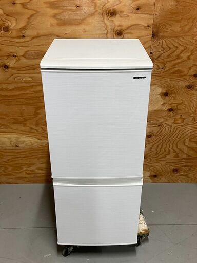 SHARP　シャープ　137L　2ドア　冷凍冷蔵庫　SJ-D14E-W　2019年製　206