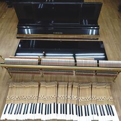 ヤマハ UX300【美品/最高のコンディション】 内部調整/外装研磨美装/調律済