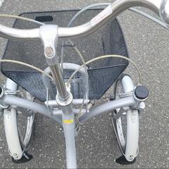 ブリジストン　BRIDGESTONE　大人用三輪自転車 ミンナ MINNA前カゴ付き　走行可能