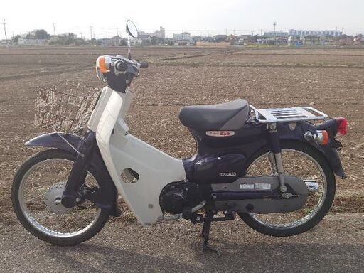 スーパーカブ 50cc DX 国内生産 インジェクション 低走行 原付 ホンダ