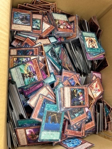 遊戯王カード引退処分品・超大量レアカード多数ダンボール１０箱