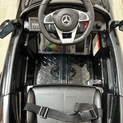 【値下げました】子ども　ラジコンカー　ベンツAMG