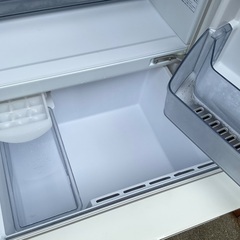 【RKGRE-354】特価！アクア/AQUA/272L 3ドア冷凍冷蔵庫/AQR-27G2(W)/中古品/2018年製/当社より近隣無料配達！