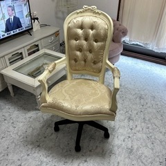 ウエストハウスギャラリー　椅子　回転チェア　定価10万~ 姫系