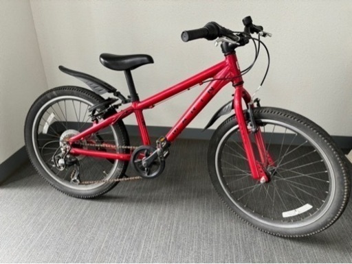 受渡完了新車❱26インチ軽快車ギヤ無しです。上品な艶ありダーク