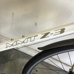 552☆岐阜発 GINAT-MOMENTUM / iNEED SE / クロスバイク / MMT Z-3