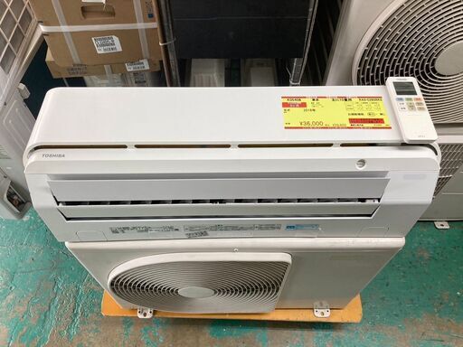 K05408　東芝　2018年製　中古エアコン　主に10畳用　冷房能力2.8kw/暖房能力3.6kw
