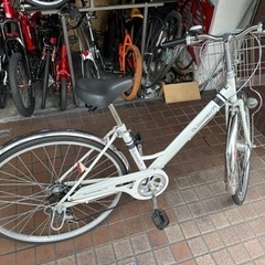 27インチ　外装6段変速　ledオートライト付き　ホワイト