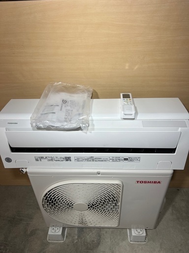 使用半年TOSHIBA＊RAS-H221M (W)＊2021 エアコン＊平日限定＊