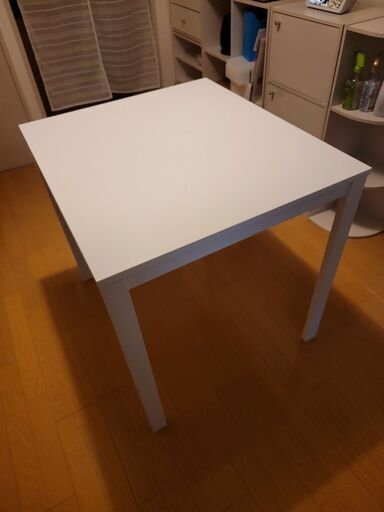 IKEA VANGSTA テーブル