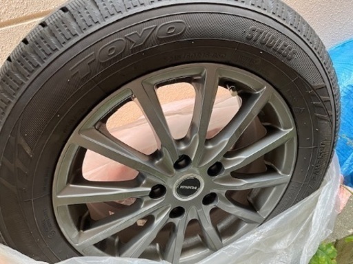 スタッドレス+アルミ 215/60/16 9分山 美品 ROZEST 極上9分山