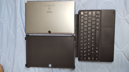 中古タブレットPC　Chuwi Hi10Go