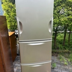 リサイクルショップどりーむ荒田店】 9340 東芝 冷凍冷蔵庫 GR-K33S 