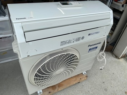 お薦め品‼️分解洗浄済み‼️パナソニックルームエアコン エオリア14-16畳用4.0kW200V2020年