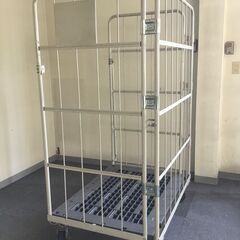 カゴ台車　約119ｘ80ｃｍ　樹脂床　在庫複数台有ります！　中古品