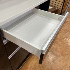 高橋木工　エチュード140　スライド扉キッチンボード