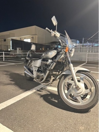 HONDA マグナ250 Vツイン