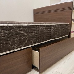 シモンズベッド　高級　シングルベッド