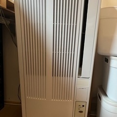 2021年製　窓用エアコン