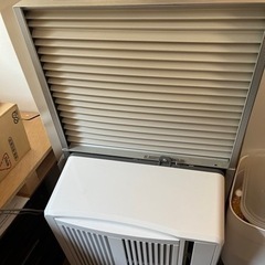 2021年製　窓用エアコン