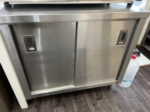 収納付き　ステンレス作業台