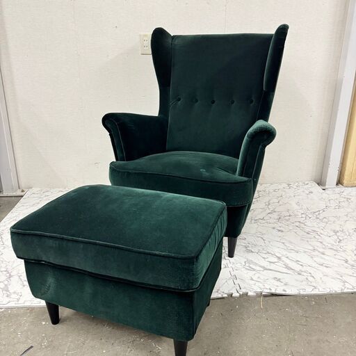 17988  IKEA  布製1人用ソファ　ラウンジチェア　オットマン付 ラウンジソファ  ◆大阪市内・東大阪市他 6,000円以上ご購入で無料配達いたします！◆ ※京都・高槻・枚方方面◆神戸・西宮・尼崎方面◆生駒方面、大阪南部方面　それぞれ条件付き無料配送あり！