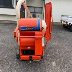 クボタ自動脱穀機（ハーベスター）