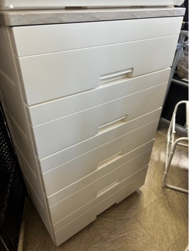 新しいチェスト☆家具☆収納家具☆タンス☆衣類収納