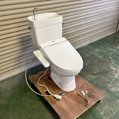 BG11★トイレ★ 洋式トイレ  洋式便器 タンク付 ウオシュレット付 H950×W480×D740ｍｍ 中古品 １