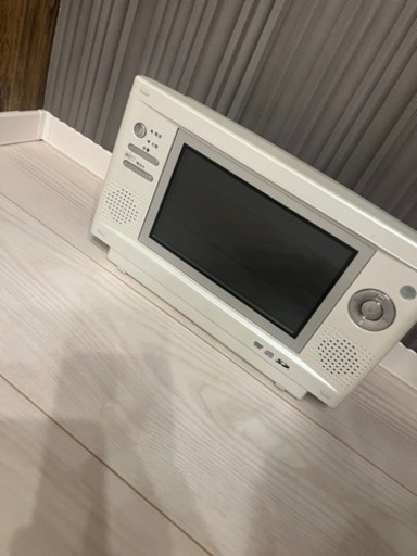 ポータブルTV