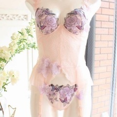 サルート 83G 40周年限定 新品 スリーインワン C70 ピンク