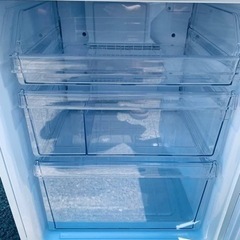 シャープ　ノンフロン冷凍冷蔵庫  SJ-PD27B-W