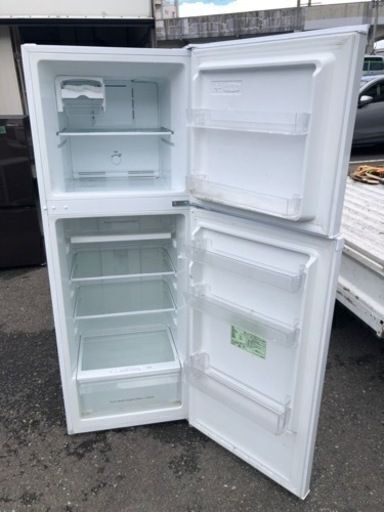 HerbRelax YRZ-F23E1 ヤマダ電機オリジナル 225L 2ドア冷蔵庫 HerbRelax YRZ-F23E1 ヤマダ電機オリジナル 225L 2ドア冷蔵庫