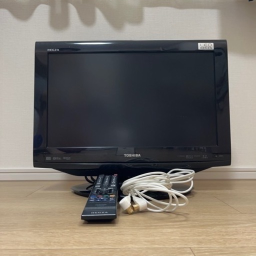 テレビ　19インチ　TOSHIBA REGZA