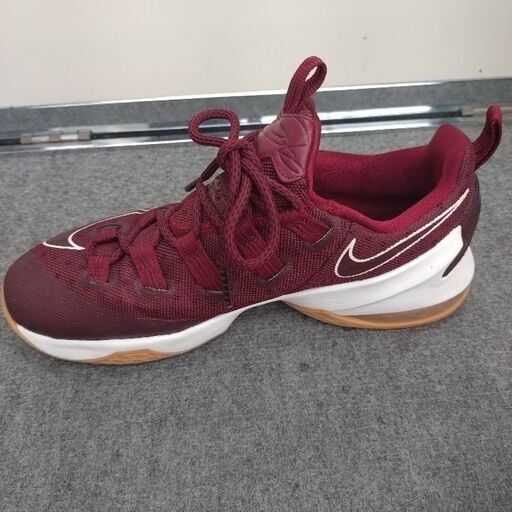 ★ジモティー割引有★ NIKE LEBRON 13 LOW EP 27cm レブロン・ジェームズモデルスニーカー 中古品