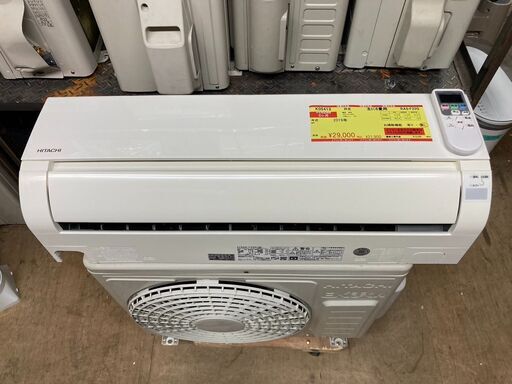 K05413　中古エアコン 日立 2019年製 主に6畳用 冷房能力 2.2KW / 暖房能力 2.2KW