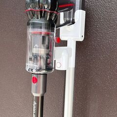 dyson ダイソン SV33 掃除機 スタンド付き コードレスクリーナー