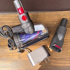 dyson ダイソン SV33 掃除機 スタンド付き コードレスクリーナー