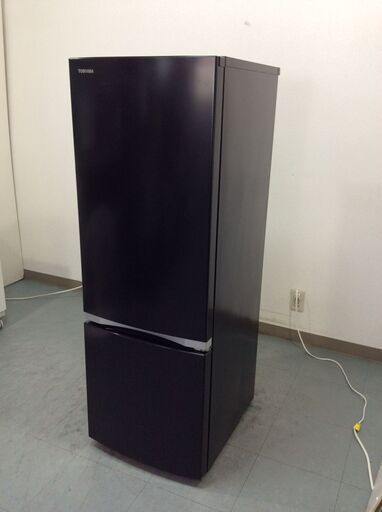 (7/5受渡済)JT9094【TOSHIBA/東芝 2ドア冷蔵庫】美品 2021年製 GR-S17BS-K 家電 キッチン 冷蔵冷凍庫 右開き 170L