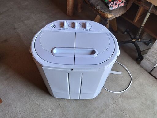 二槽式電気洗濯機 2022年製 標準洗濯容量3.0㎏　/UJ-0958 1F