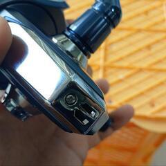 タマン打ち込み釣りリール