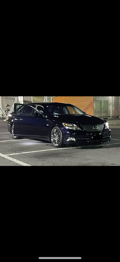 LS600hL後席セパレートパッケージ