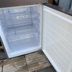 SHARP プラズマクラスター　271L　2ドア冷蔵庫　2017年製　SJ-PD27-C 1ヶ月保障付き【リサイクルショップ道楽屋】