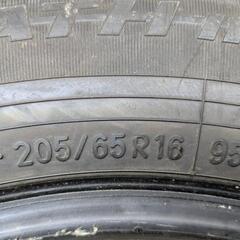 夏タイヤ 205/65/16