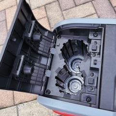 インバーター発電機(ガスボンベ2本使用)