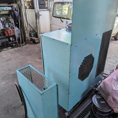 【中古】岩田製(iwata) レシプロコンプレッサー COMPAC75P 動作確認済み 引取限定