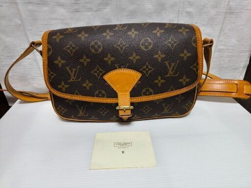 LOUISVUITTON　モノグラム　ソローニュ
